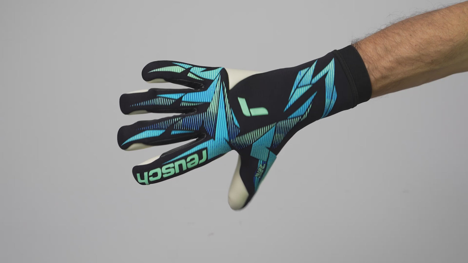 Reusch Attrakt RE:GRIP Strapless gants de gardien de soccer - Black / Ocean Light