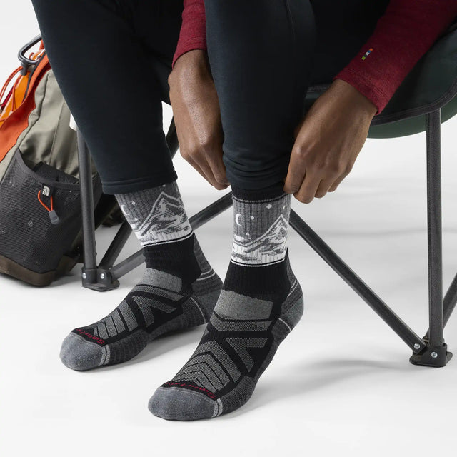 Smartwool chaussette de randonnée imprimée Valley View pour homme, coloris Noir — vue supplémentaire