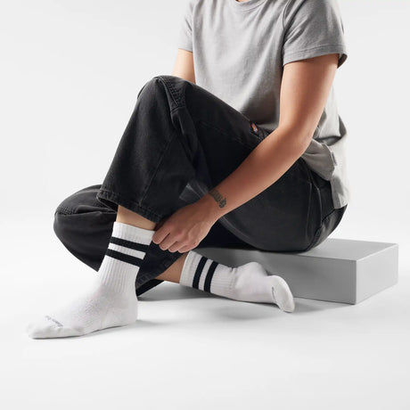 Smartwool Athletic merino wool everyday striped crew sock in white — additional view