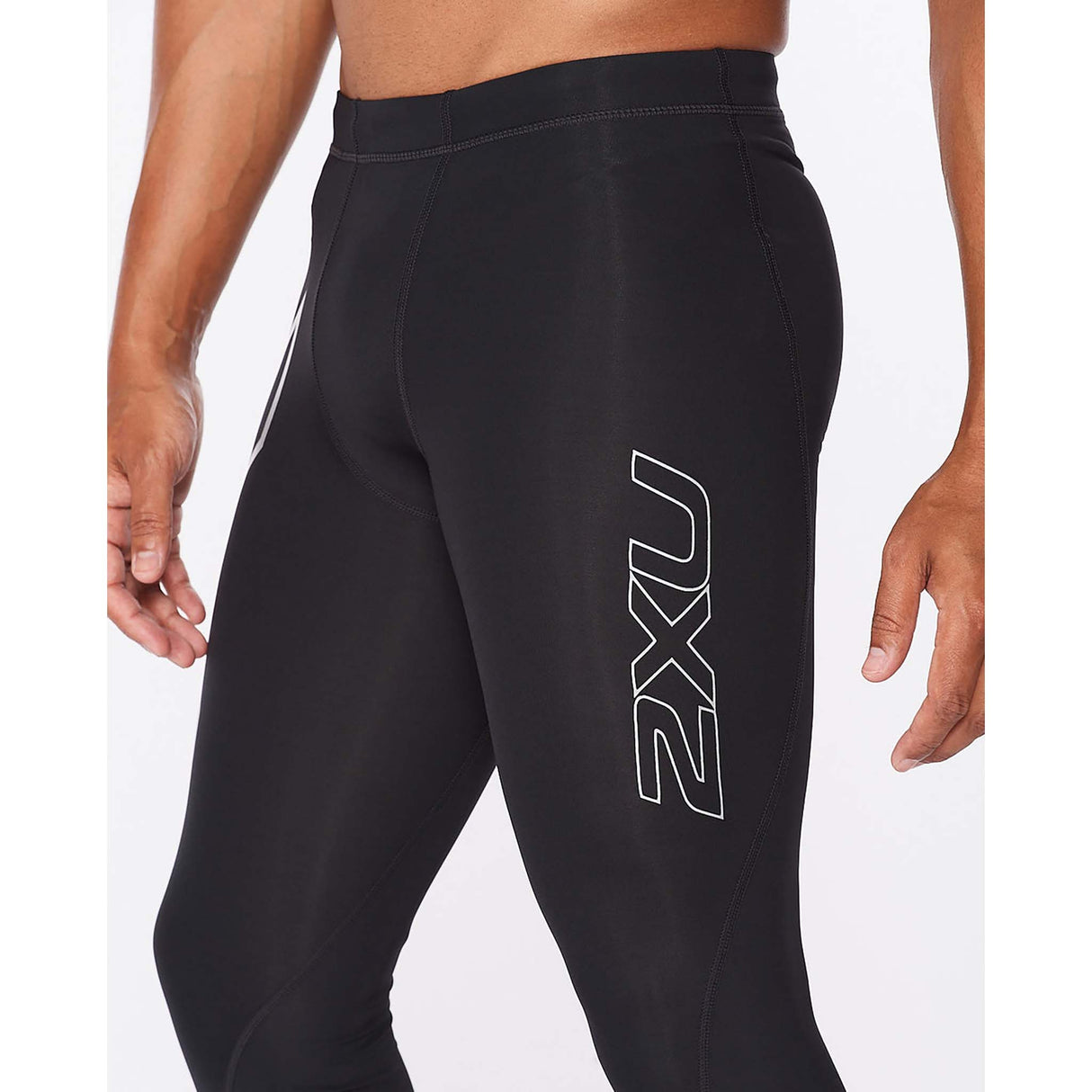 2XU cuissard de compression 3/4 Core noir argent homme logo