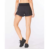 2XU Aero 3-Inch Shorts 2-en-1 de course à pied noir femme dos