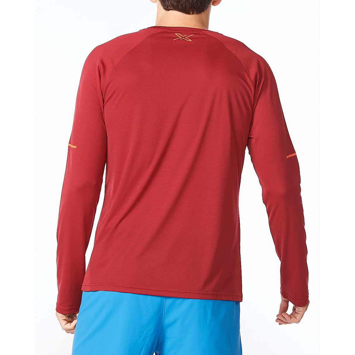 2XU chandail sport Aero à manches longues rouge pour homme dos