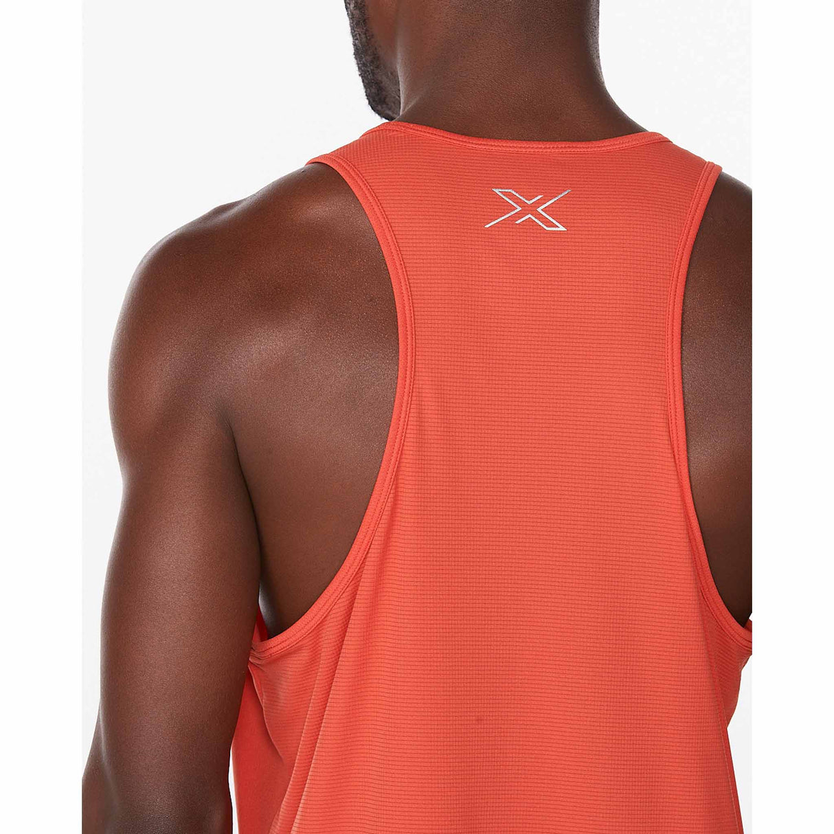 2XU Aero Singlet maillot de corps pour homme vue de près dos