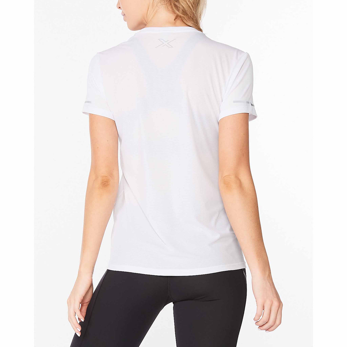 2XU Aero Tee t-shirt de course à pied pour femme White vue de dos