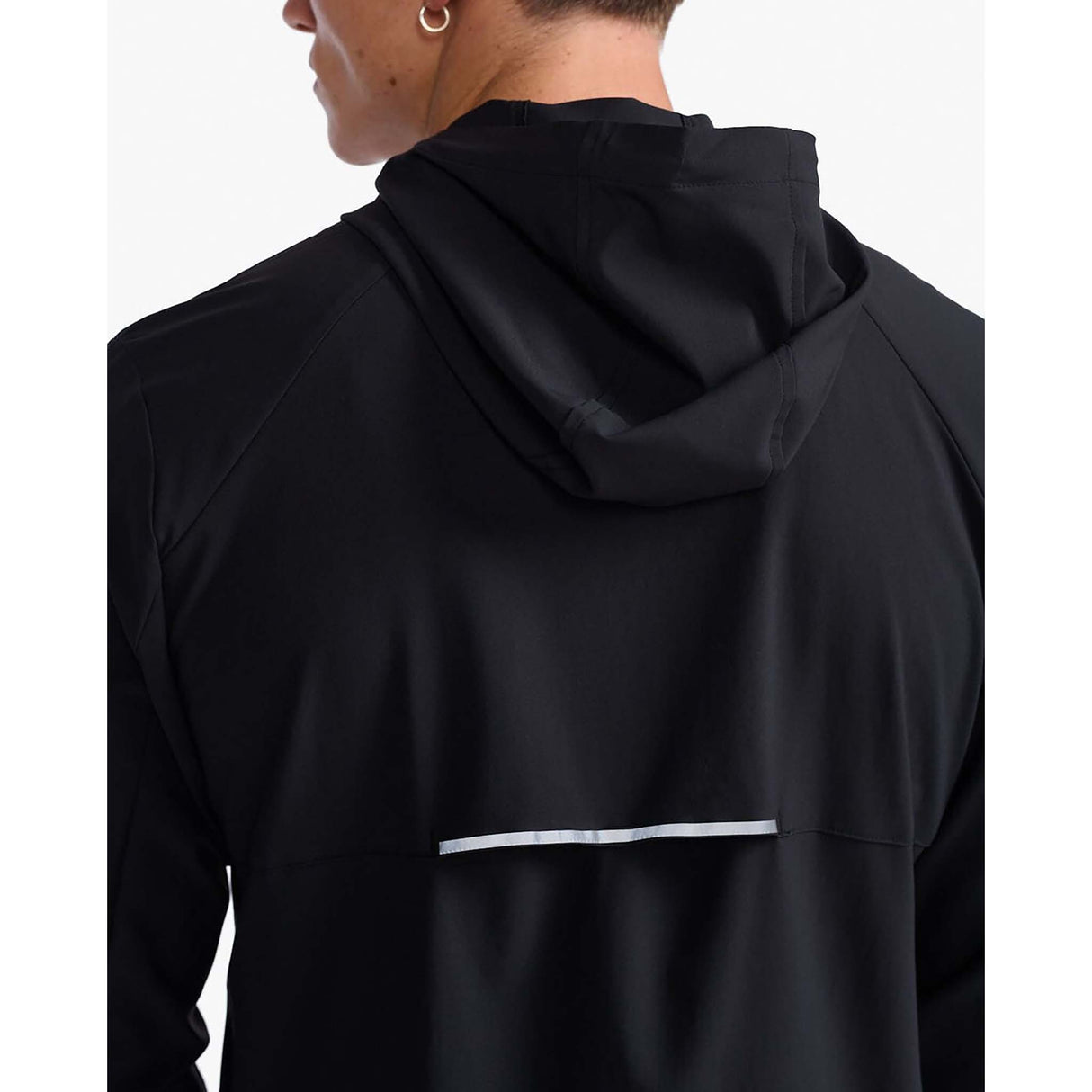 2XU Aero jacket coupe-vent de course noir argent réfléchissant homme dos detail