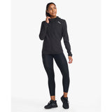 2XU Areo jacket de course noir réfléchissant femme live