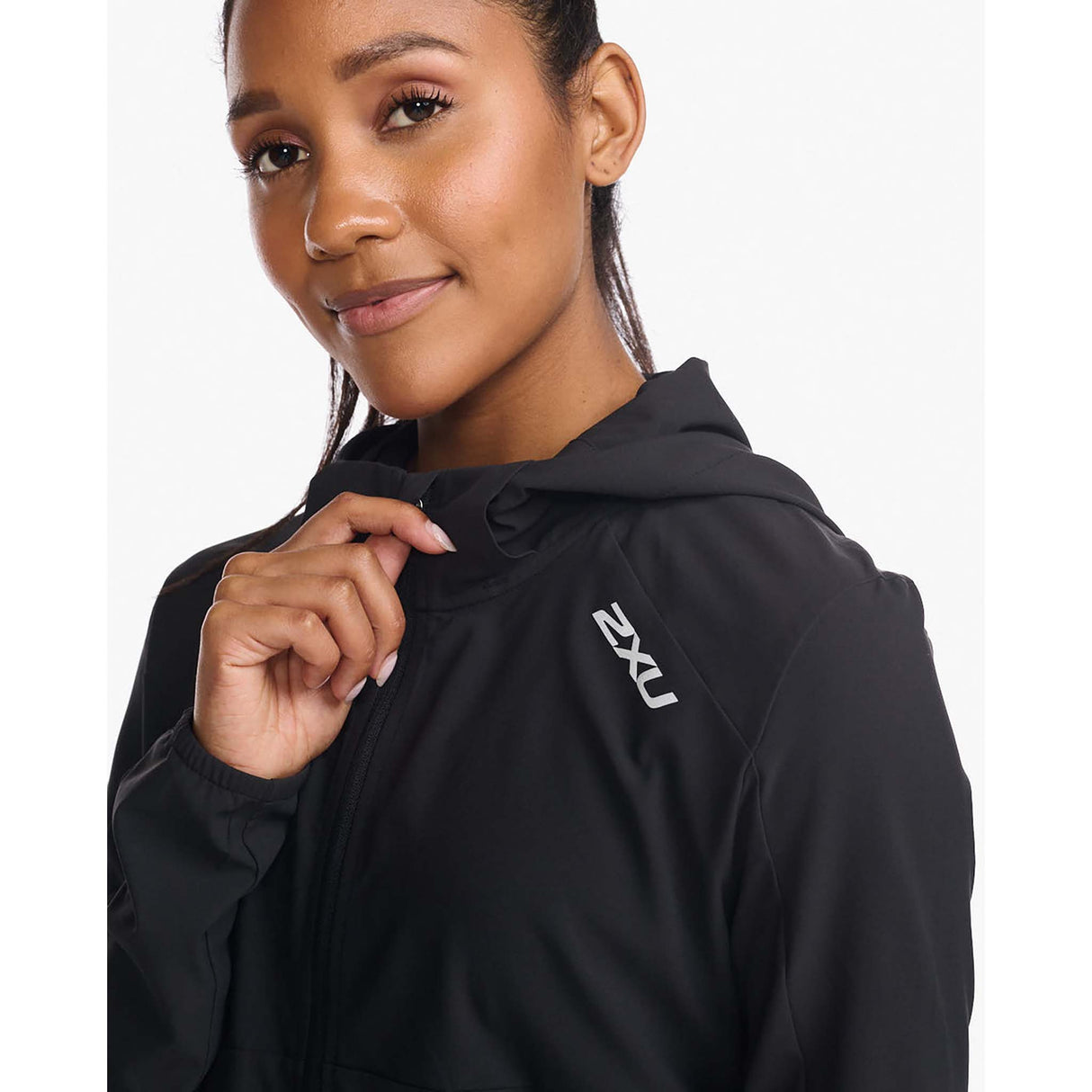 2XU Areo jacket de course noir réfléchissant femme col