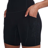 2XU Form Stash Hi-Rise Bike Shorts 2.0 cuissard taille haute noir femme details