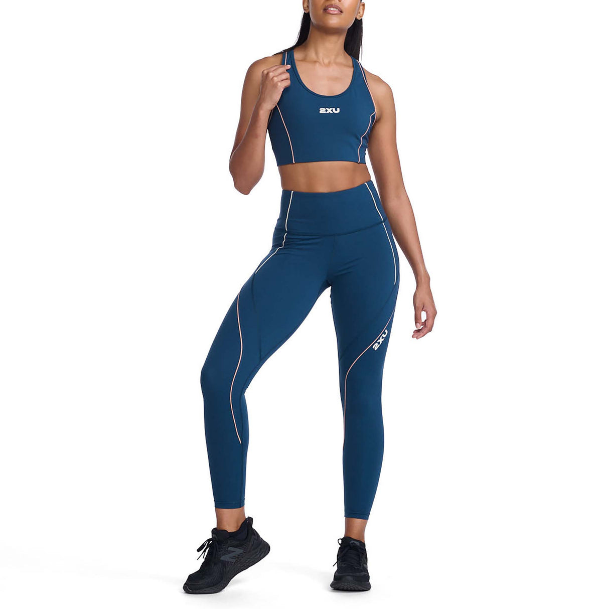 2XU Form Swift Crop Top de sport clair de lune femme face