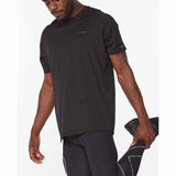 2XU Light Speed Tech Tee T-shirt de course à pied pour homme Black angle