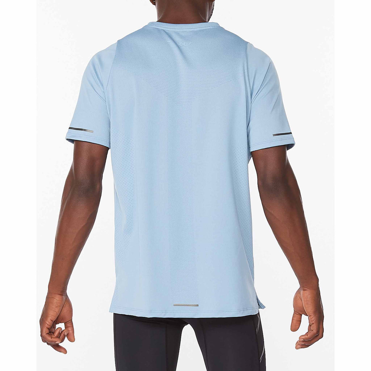 2XU Light Speed Tech Tee T-shirt de course à pied pour homme Echo vue de dos