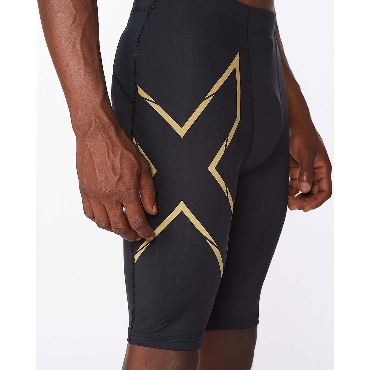 2XU Light Speed shorts de compression noir or homme details