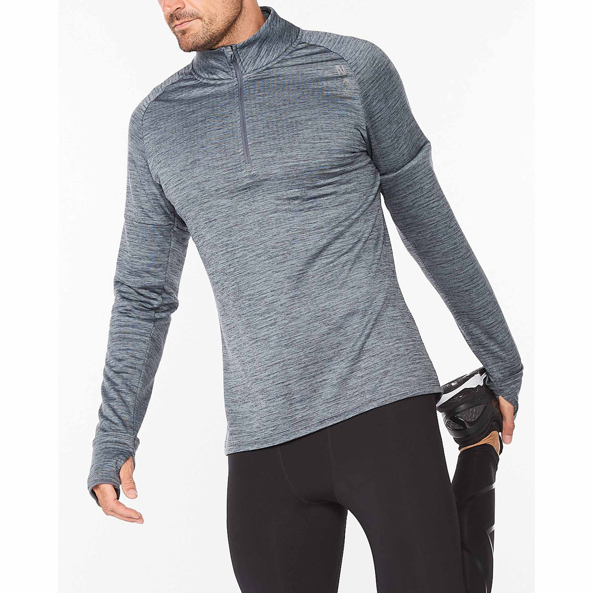 2XU Chandail manches longues Ignition 1/4 Zip pour homme angle