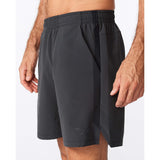 2XU Motion 6 Inch short de course à pied pour homme lateral gauche