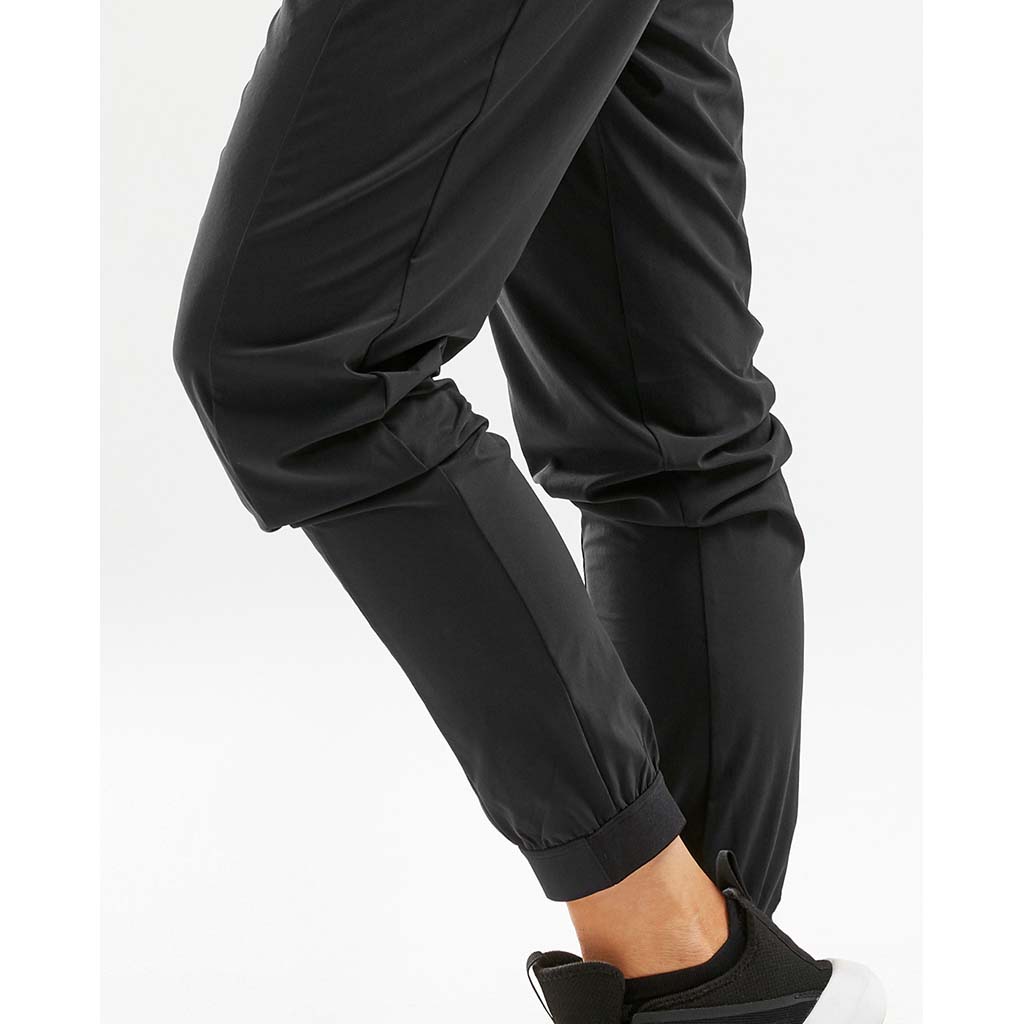 2XU Urban Pantalon de survetement tissé de course a pied pour femme jambe