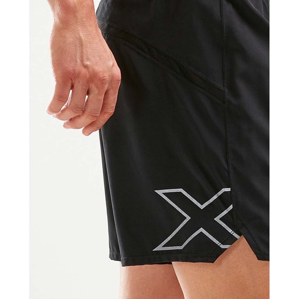 2XU XVENT Free Short 7 pouces shorts course noir homme  jambe