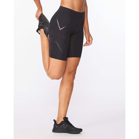 2XU Core Compression Short compressif sport pour femme lateral 3