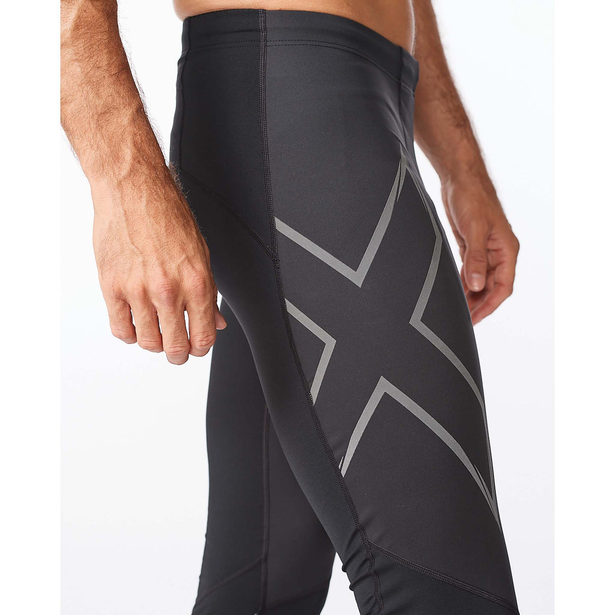 2XU legging compressif de course Wind Defence pour homme detail