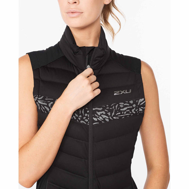 2XU 2XU Ignition Insulation veste de course sans manches pour femme