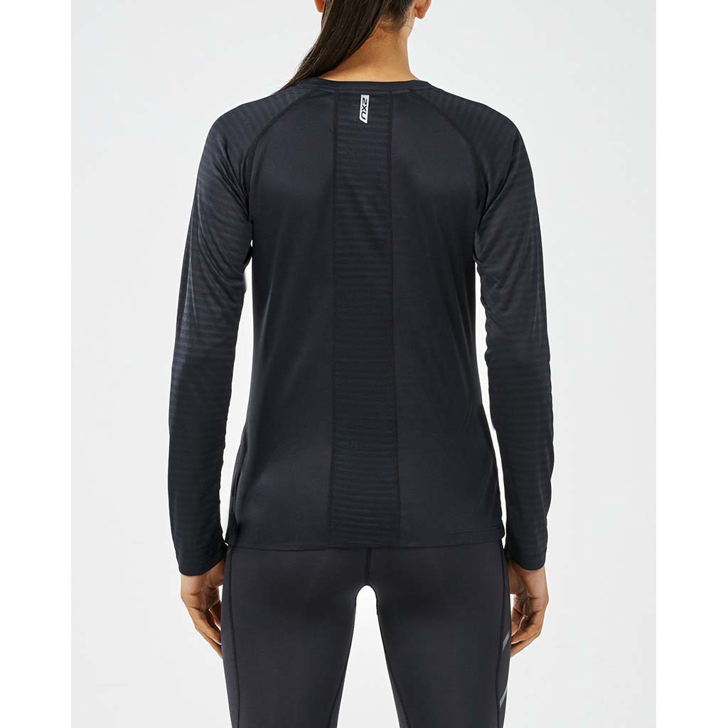 2XU XVent t-shirt de course a pied a manches longues noir pour femme rv