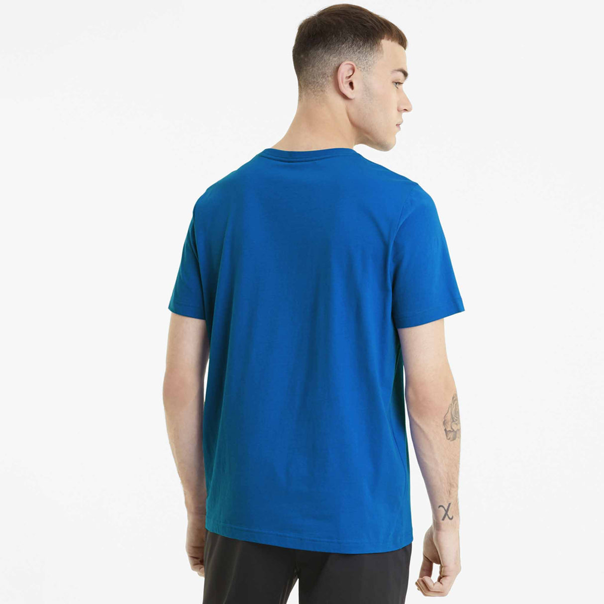 Puma t-shirt Essential Logo Tee pour homme Bleu modèle dos