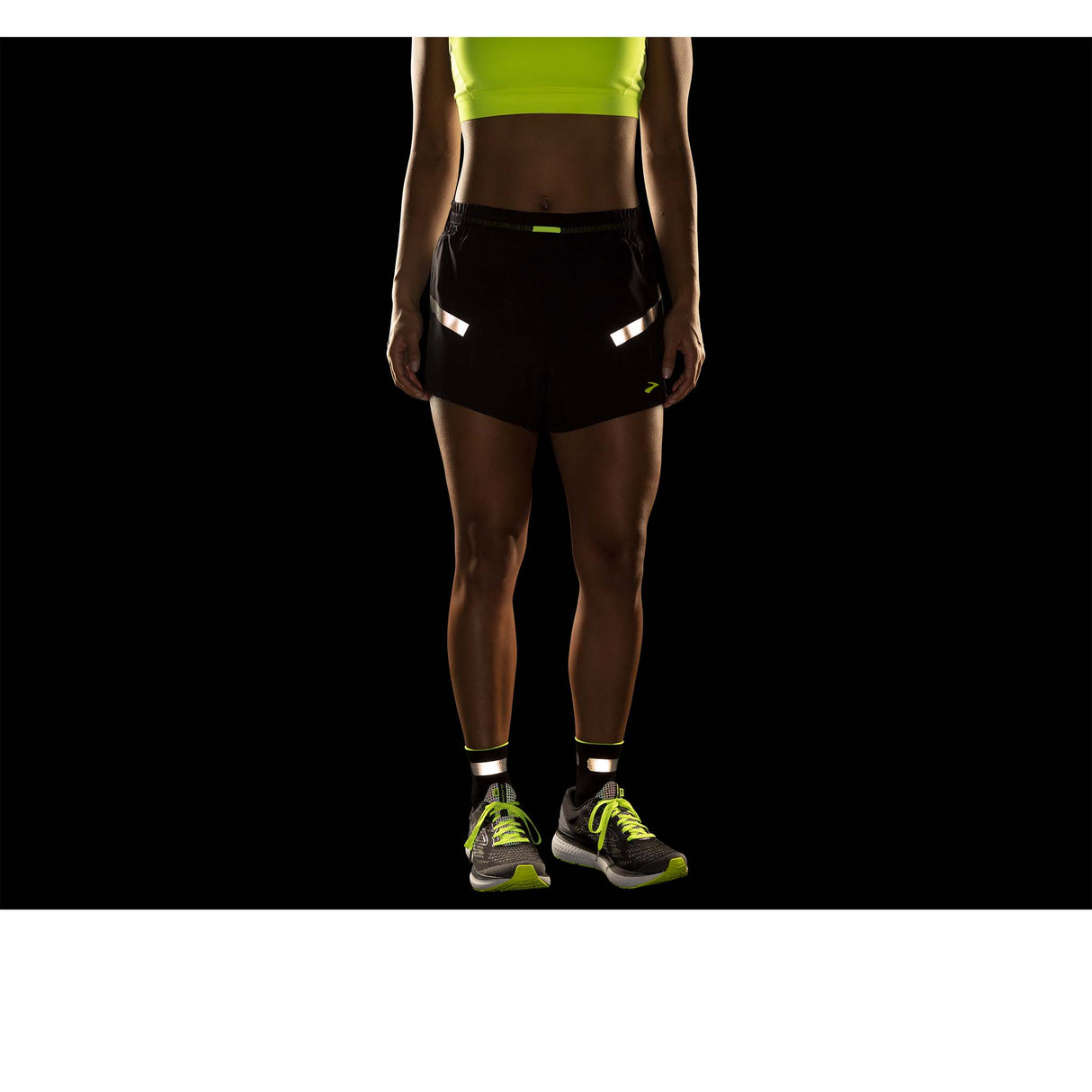 Brooks Carbonite 4-inch shorts de course à pied pour femme vue nocturne