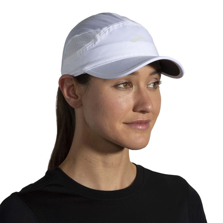 Brooks Chaser Hat casquette de course à pied unisexe blanc live