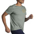 Brooks Distance 2.0 t-shirt de course homme live -Pebble/Run Happy Track