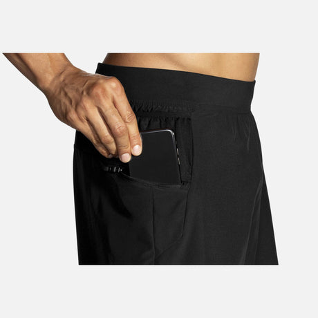 Brooks Sherpa 5" 2-en-1 short de course noir homme poche