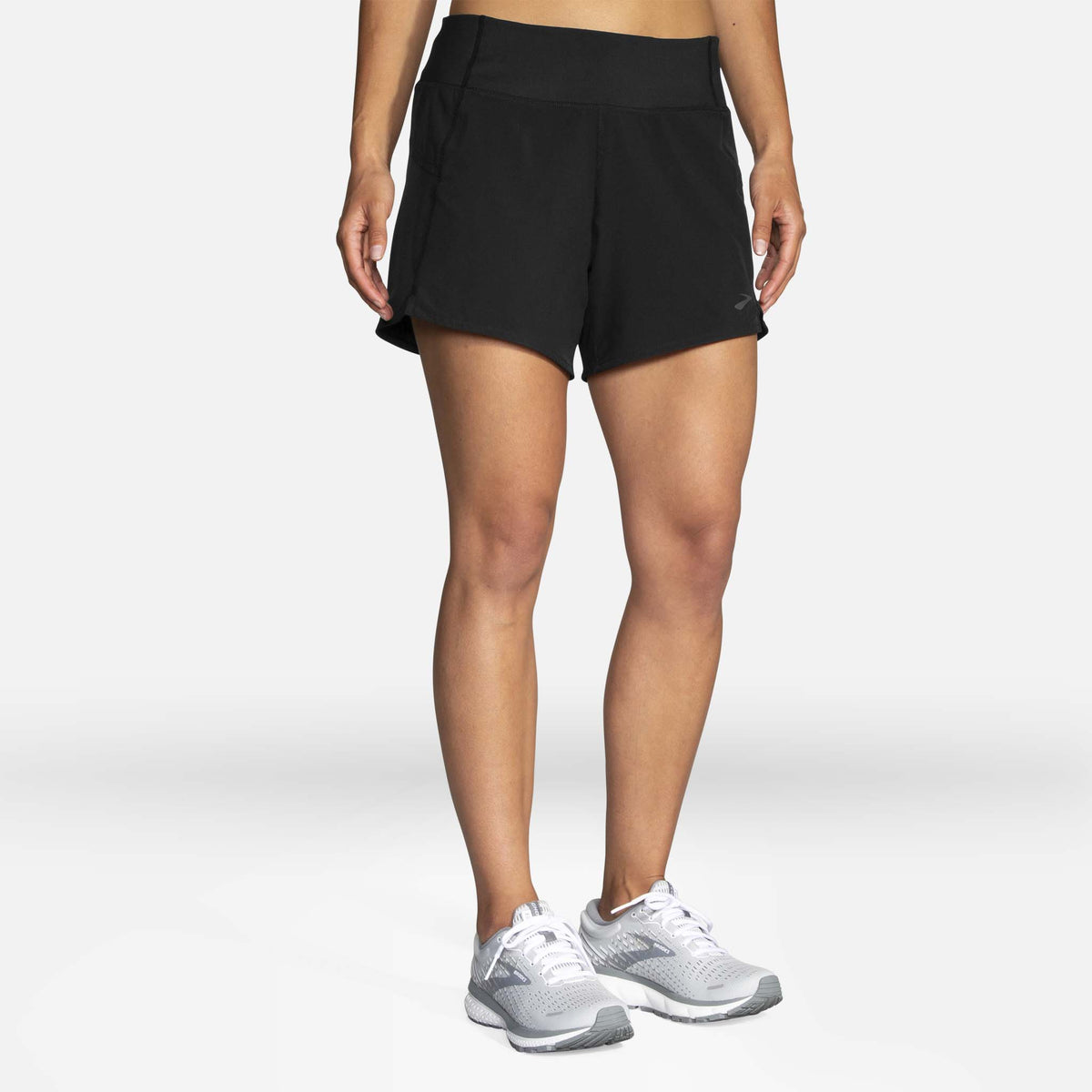 Brooks best sale chaser pants