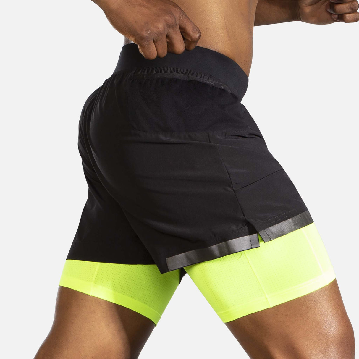 Brooks Carbonite 5-inch 2-en-1 short de course à pied homme lateral