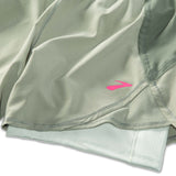 Brooks Brooks Chaser 5-inch 2-en-1 short de course à pied pour femme