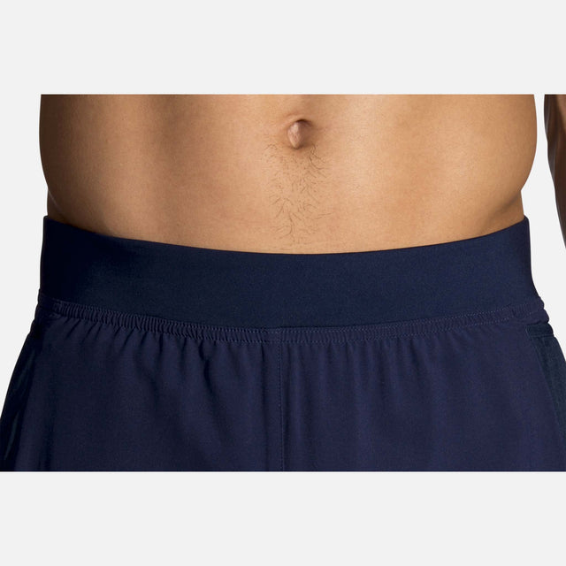 Brooks Brooks Sherpa 5-inch 2-en-1 short de course à pied homme