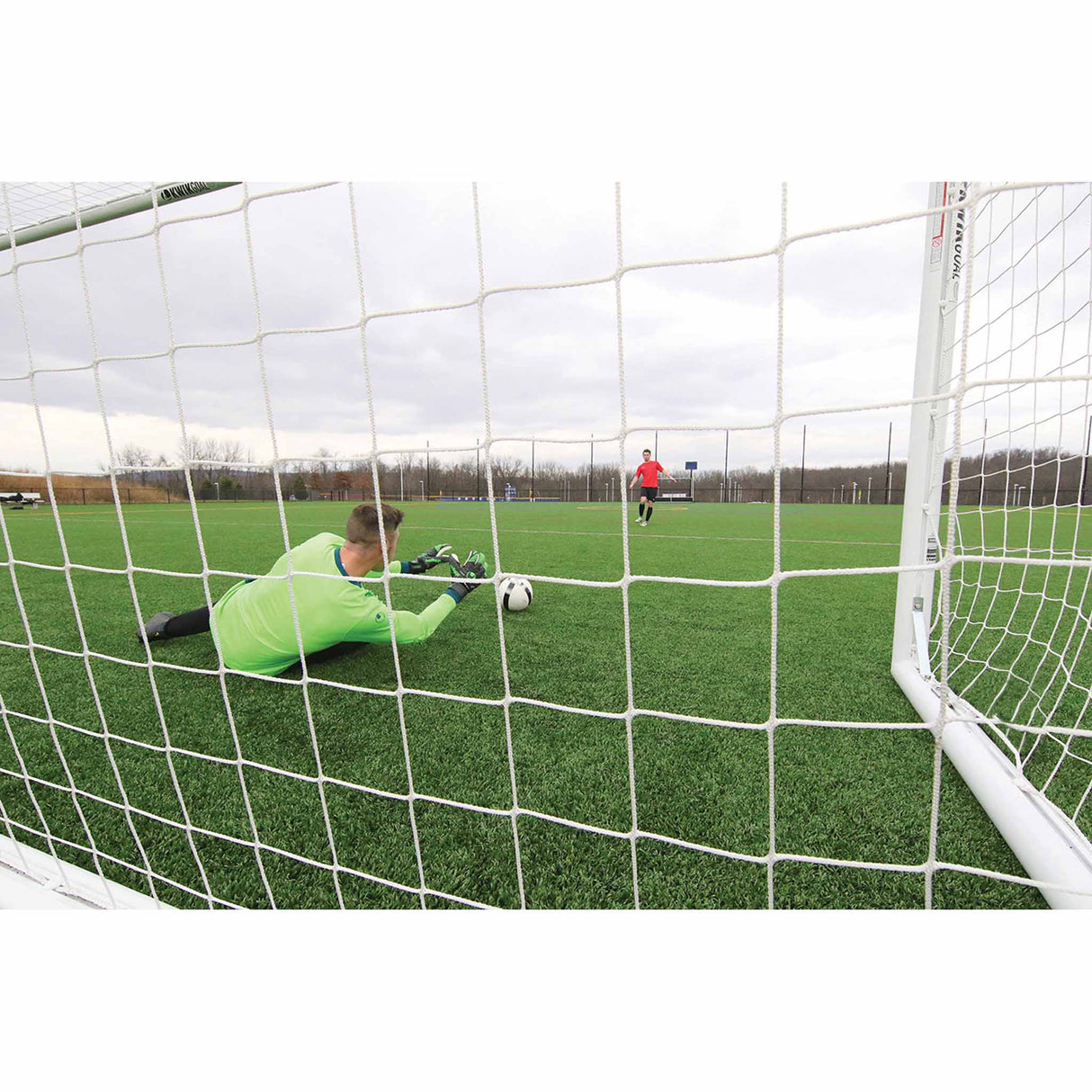 Kwik Goal KwikGoal Deluxe European Club but de soccer