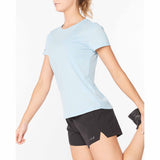 2XU Light Speed Tech T-shirt de course à pied manches courtes femme cloud blue exercice
