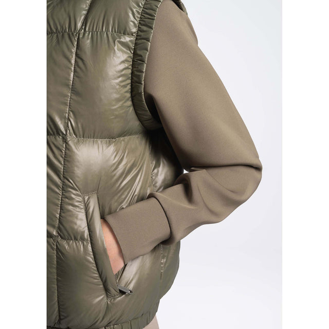 Lolë Lolë veste sans manches compressible en duvet Rose