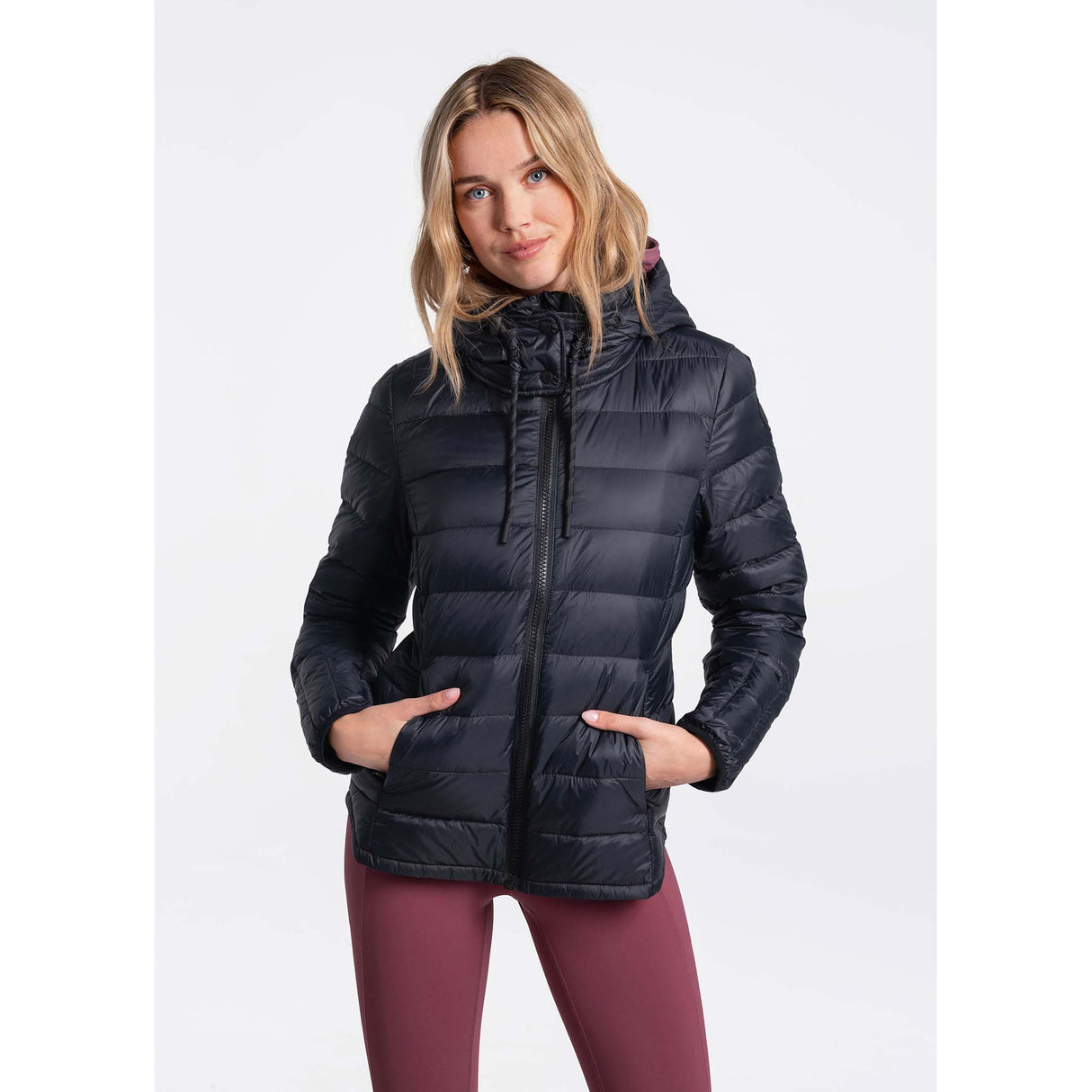 Lolë Emeline manteau en duvet avec capuchon pour femme - noir