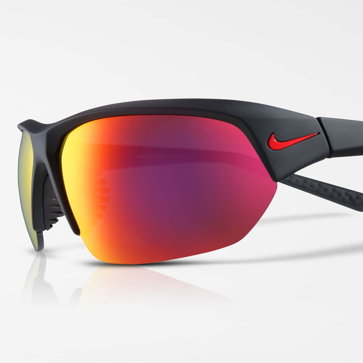 Nike Skylon Ace lunettes de soleil sport noir mat gris infrarouge verre