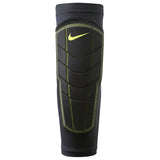 Nike Nike Pro Combat Hyperstrong Protection matelassée avant-bras pour football