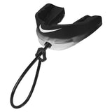Nike Force Ultimate MG Protecteur buccal sport noir blanc pour adulte attache casque