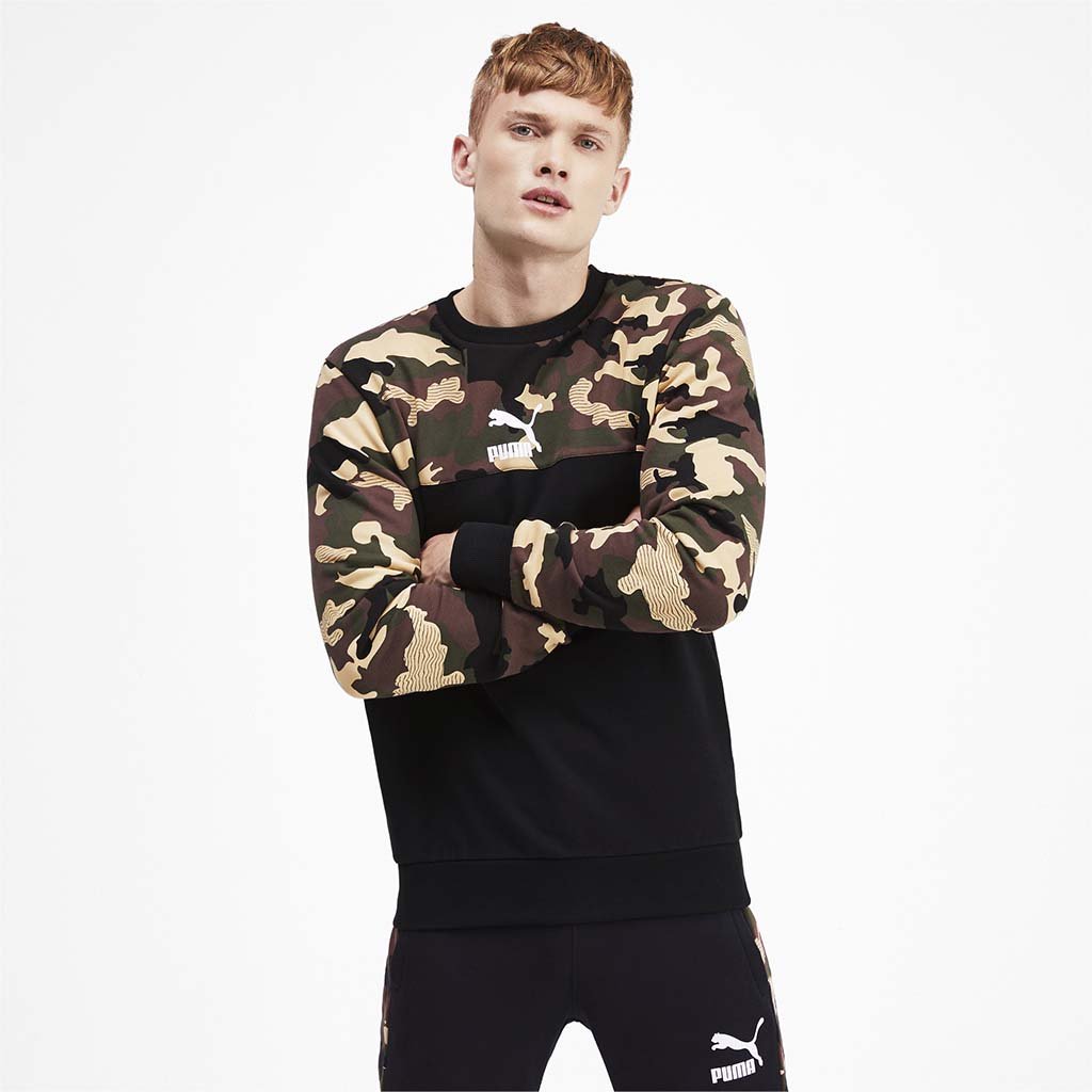 Puma Classics Men&#39;s Placement Print Crewneck Sweatshirt black camo lv