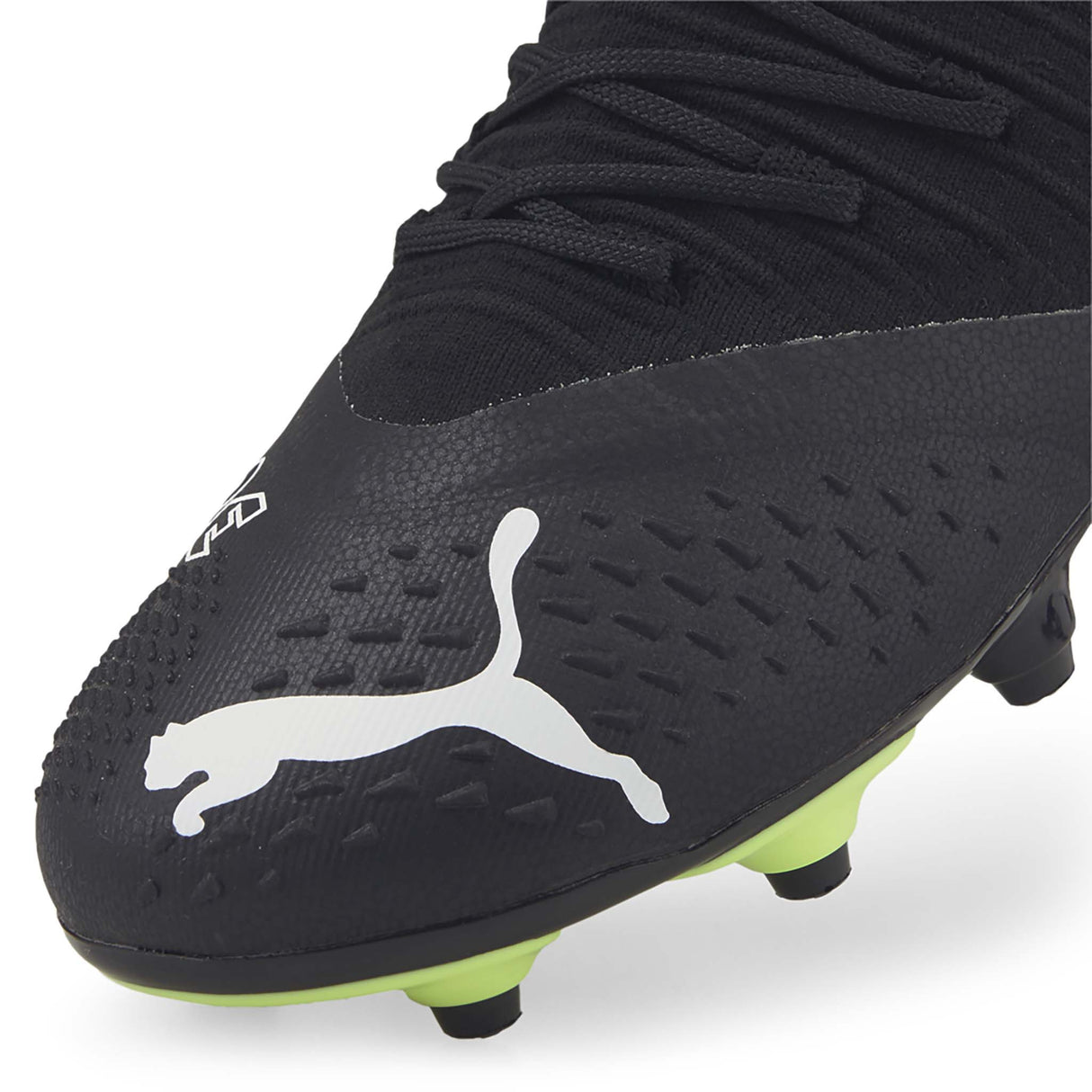 Puma Future Z 3.3 FG/AG souliers de soccer junior black white pointe