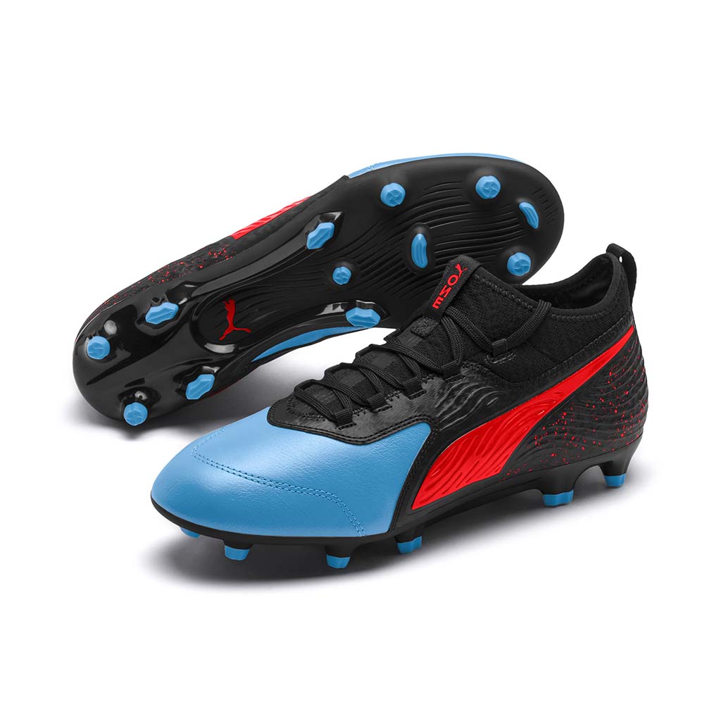 Puma One 19.3 FG chaussure de soccer bleu paire