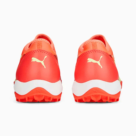 Souliers de soccer Puma Ultra Match Laceless TT turf junior fiery coral fizzy light talons