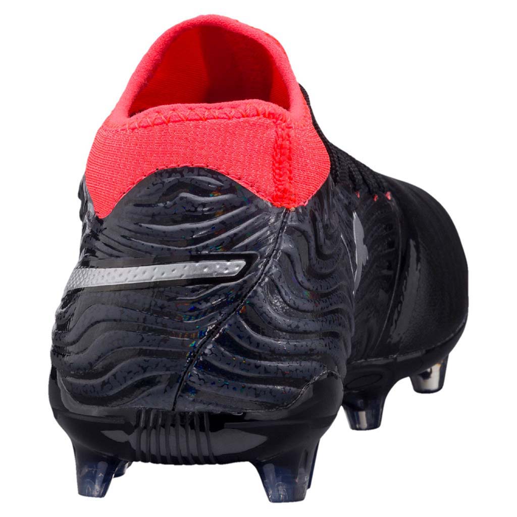 Puma One 18.2 FG chaussure de soccer noir argent rouge rv