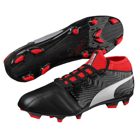 Puma One 18.3 FG chaussure de soccer noir argent rouge paire