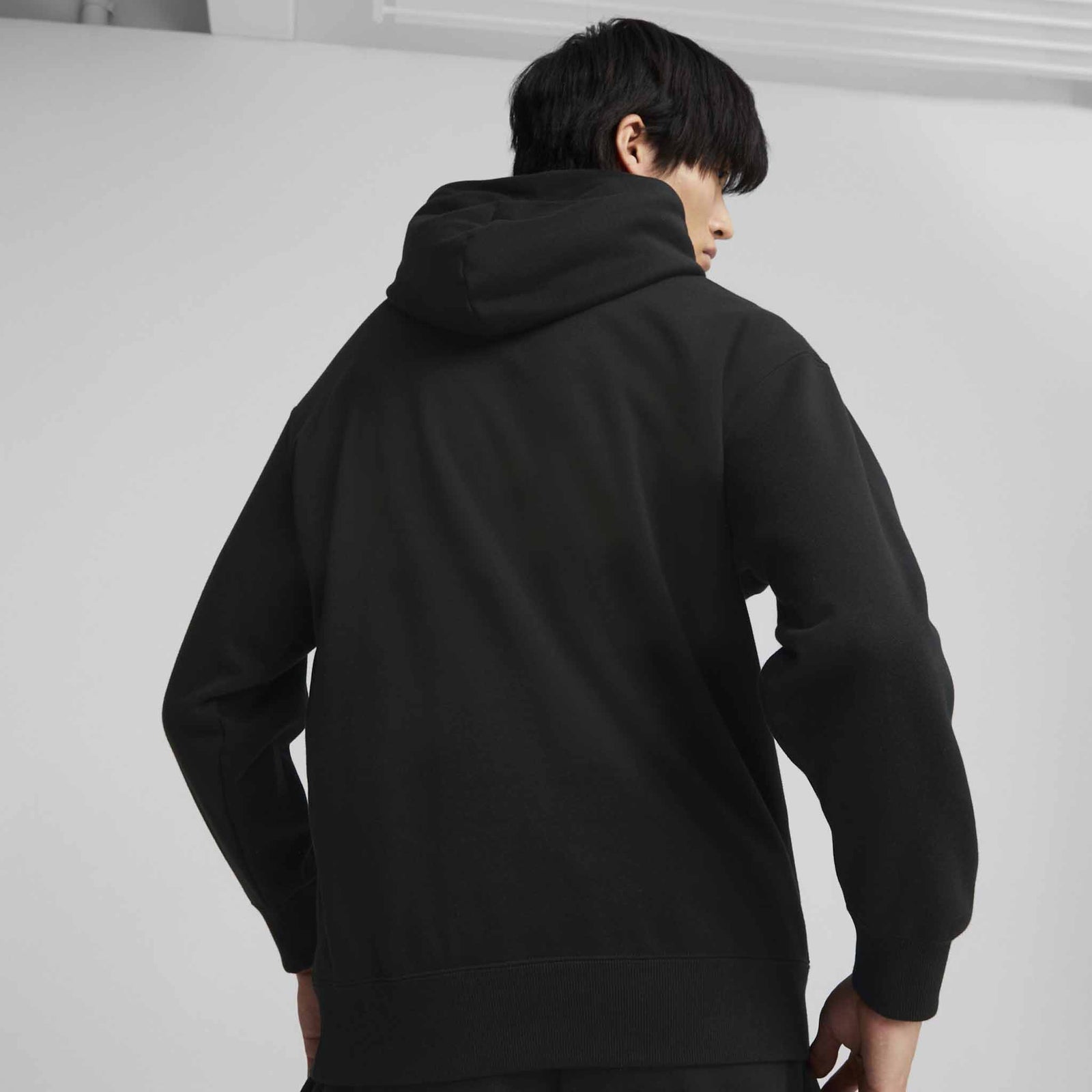 Puma Puma Classics Relaxed Hoodie chandail à capuche molletonné pour homme