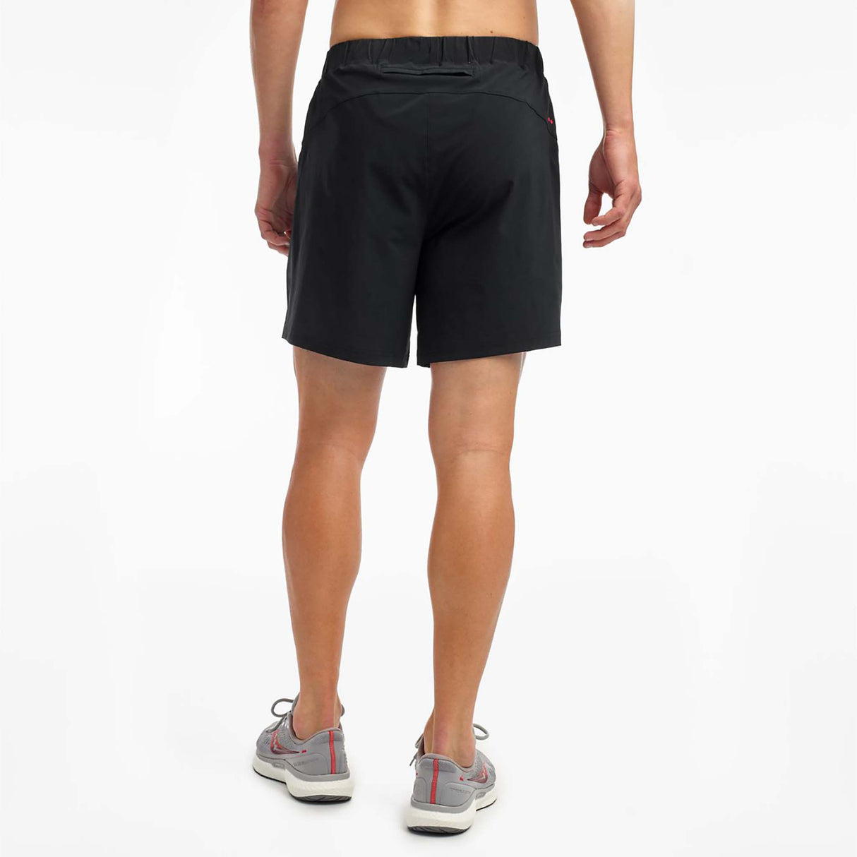 Saucony Outpace 7-Inch shorts de course noir homme dos