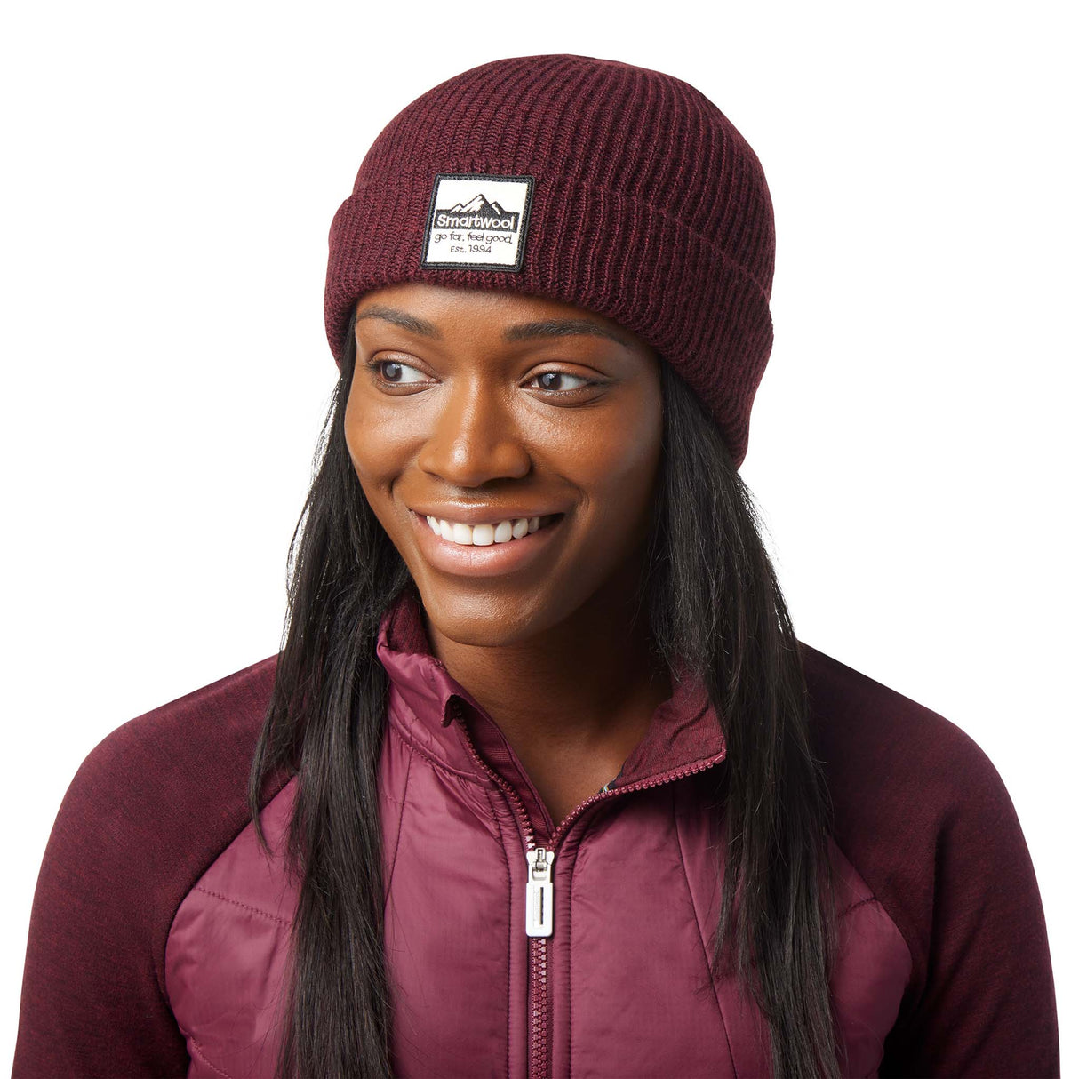 Tuque de style beanie à écusson Smartwool femme black cherry heather