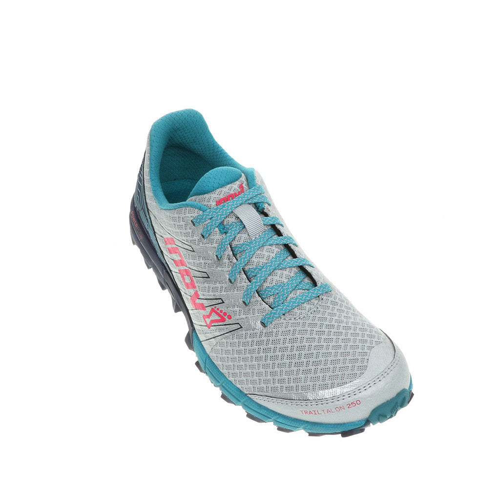 INOV-8 Trail Talon 250 chaussure de course a pied trail femme argent bleu uv2